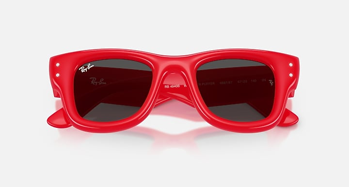 Ray-Ban WAYFARER PUFFER CRYSTAL EDITION Red & Strass with Ultra Black Solid Color lenses - Closed Front