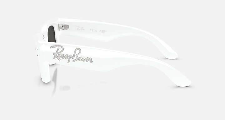 Ray-Ban WAYFARER PUFFER CRYSTAL EDITION White & Strass with Ultra Black Solid Color lenses - Lateral