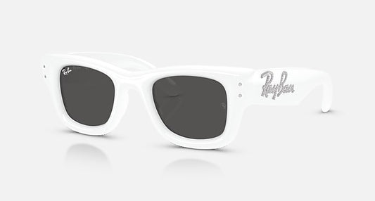 Ray-Ban WAYFARER PUFFER CRYSTAL EDITION White & Strass with Ultra Black Solid Color lenses - Quarter