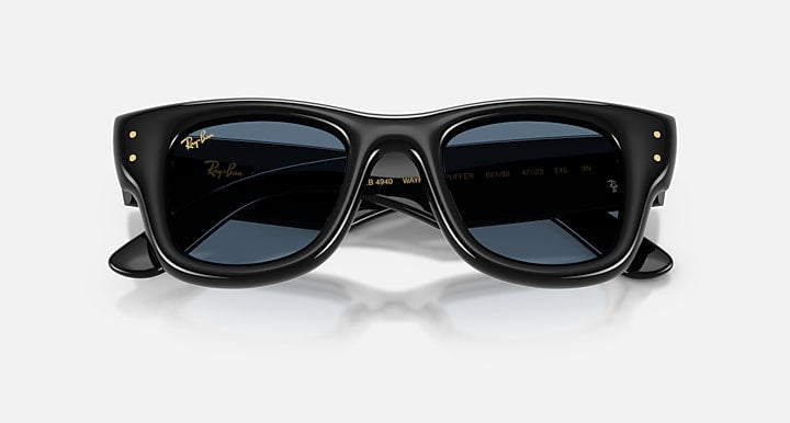 Ray-Ban WAYFARER PUFFER Black with Dark Blue Solid Color lenses - Closed Front