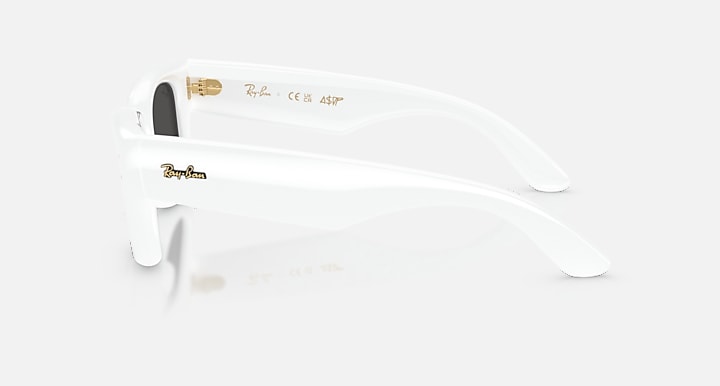 Ray-Ban WAYFARER PUFFER White with Ultra Black Solid Color lenses - Lateral