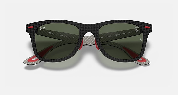 Ray-Ban RB8395M SCUDERIA FERRARI COLLECTION Black; Grey with G-15 Green Solid Color lenses - Closed Front