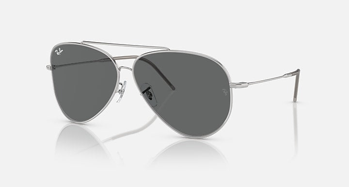 Ray-Ban AVIATOR REVERSE Silver with Dark Grey Solid Color lenses - Quarter