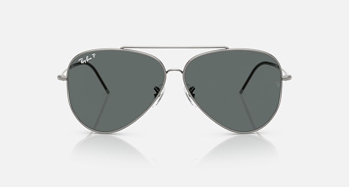 Ray-Ban AVIATOR REVERSE Gunmetal with Polarized Dark Grey Solid Color lenses - Front