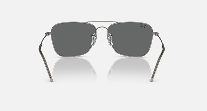 Ray-Ban CARAVAN REVERSE Gunmetal with Dark Grey Solid Color lenses - Back