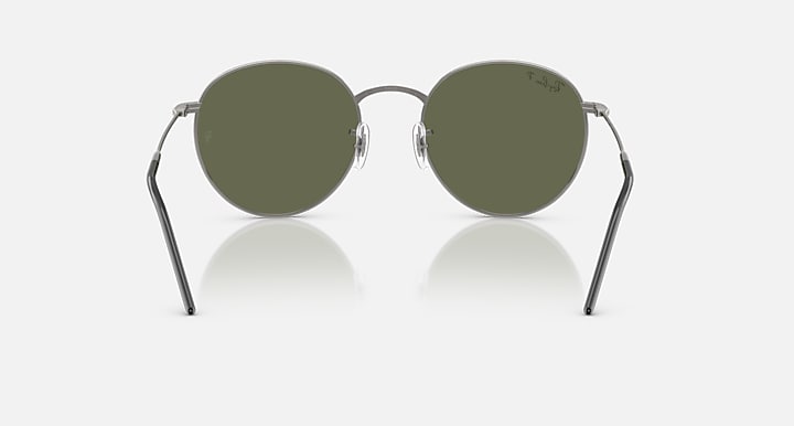 Ray-Ban ROUND REVERSE Gunmetal with Polarized Dark Green Solid Color lenses - Back