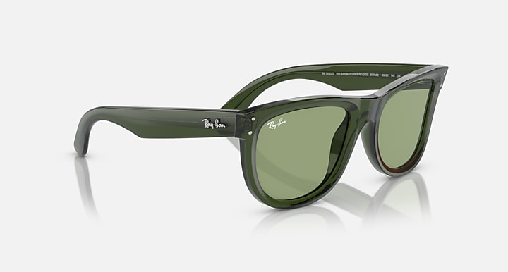Ray-Ban WAYFARER REVERSE LIMITED Transparent Green with Green Solid Color lenses - Alternative