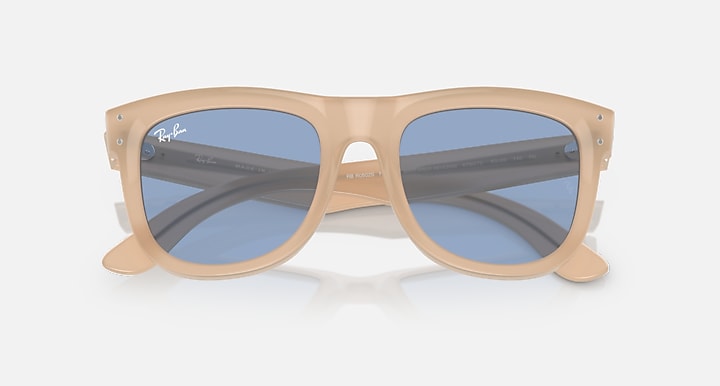 Ray-Ban WAYFARER REVERSE Opal Beige & Honey with Light Blue Solid Color lenses - Closed Front