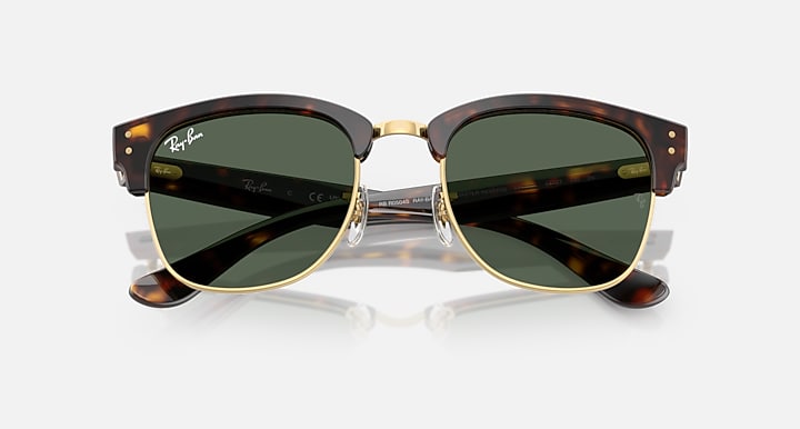 Ray-Ban CLUBMASTER REVERSE Havana with Dark Green Solid Color lenses - Closed Front