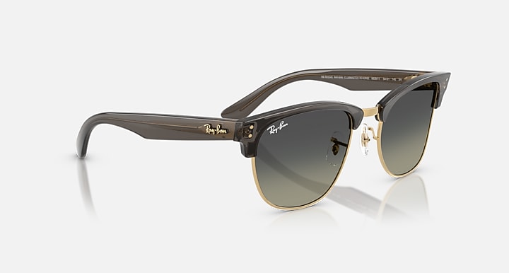 Ray-Ban CLUBMASTER REVERSE Transparent Dark Grey On Gold; Transparent Dark Grey with Grey Gradient Gradient lenses - Alternative