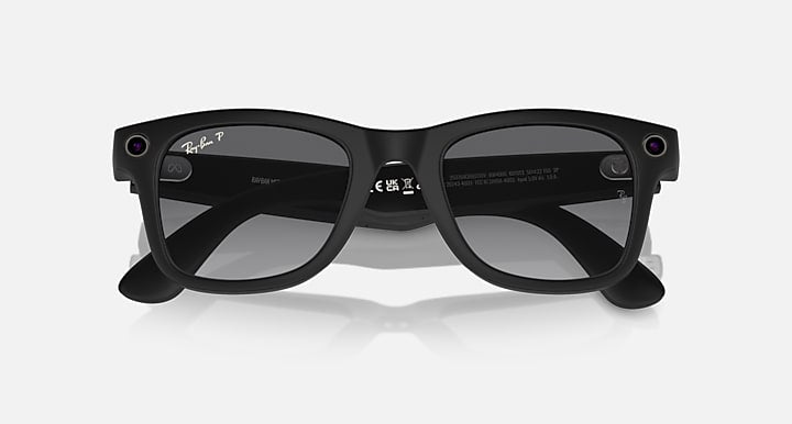 Ray-Ban RAY-BAN META WAYFARER - GEN 1 Black with Graphite Polarized Gradient lenses - Closed Front
