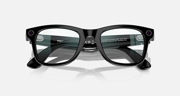 Ray-Ban RAY-BAN META WAYFARER - GEN 1 Black with Clear Blue-Violet Light Filter lenses - Closed Front