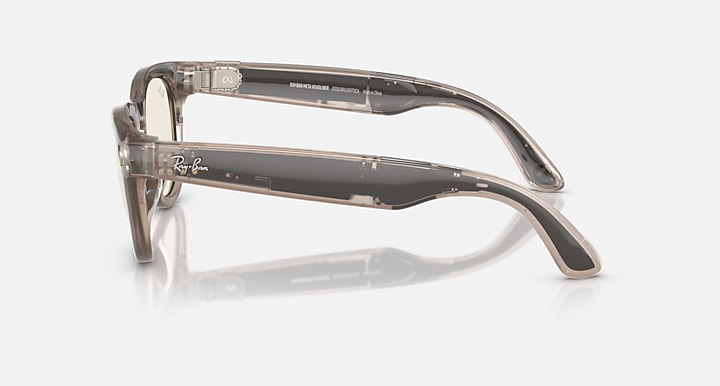 Ray-Ban RAY-BAN META LOW BRIDGE FIT HEADLINER - GEN 1 Warm Stone with Clear/Dark Green Transitions® lenses - Lateral
