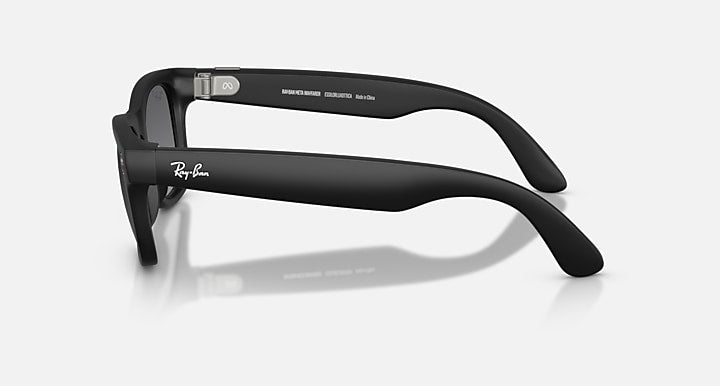 Ray-Ban RAY-BAN META WAYFARER - GEN 2 Black with Graphite Polarized Gradient lenses - Lateral