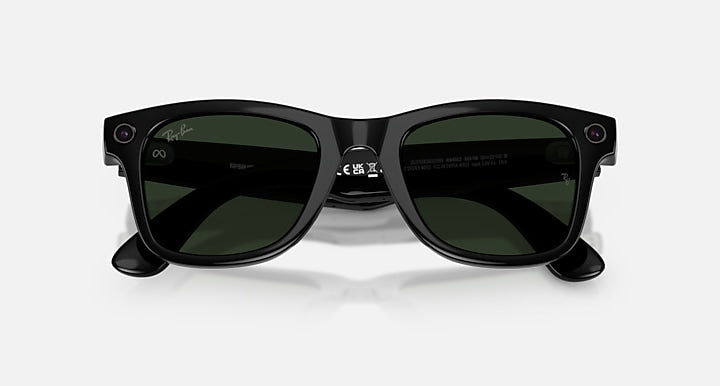 Ray-Ban RAY-BAN META WAYFARER - GEN 2 Black with Clear/Graphite Green Transitions® lenses - Alternative