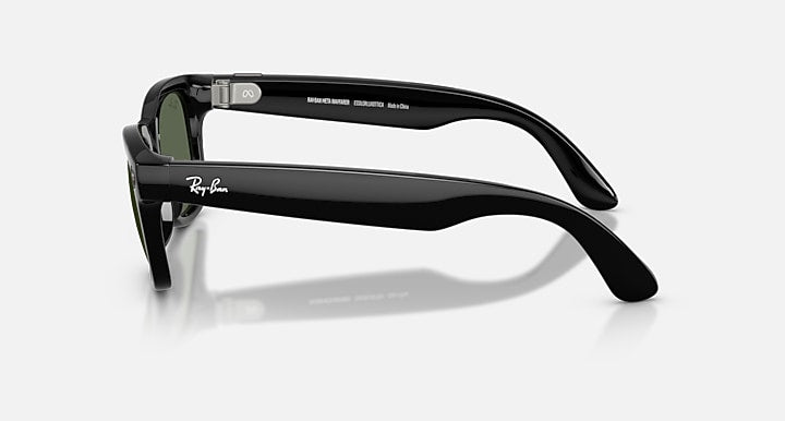 Ray-Ban RAY-BAN META WAYFARER - GEN 2 Black with G-15 Green Solid Color lenses - Lateral