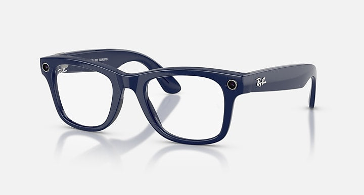 Ray-Ban RAY-BAN META WAYFARER - GEN 2 Cosmic Blue with Clear/Sapphire Transitions® lenses - Quarter