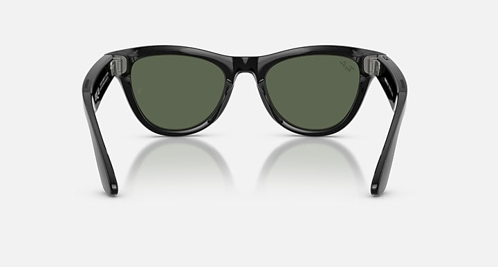 Ray-Ban RAY-BAN META SKYLER - GEN 2 Black with G-15 Green Solid Color lenses - Back