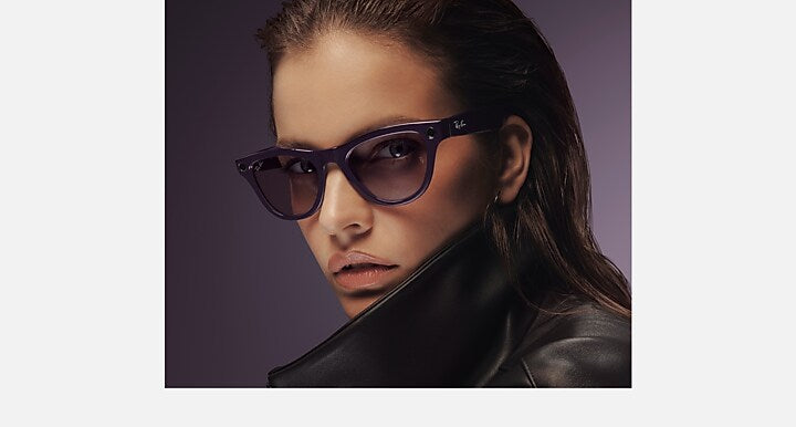 Ray-Ban RAY-BAN META SKYLER - GEN 2 Black with G-15 Green Solid Color lenses - On model